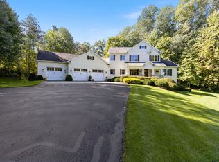 1715 Meyer Ct, Greenville, MI 48838