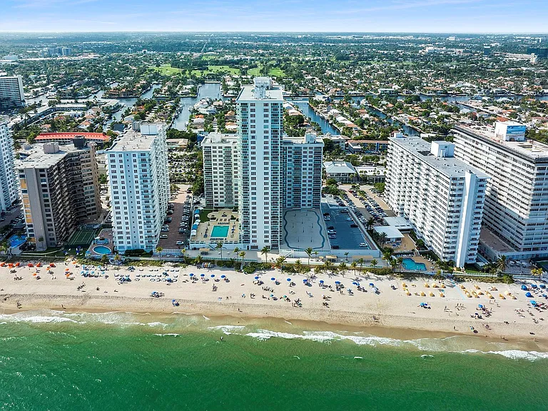 3900 Galt Ocean Dr #317 — Photo 46