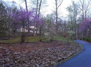 780 Nickajack Lndg, South Pittsburg, TN 37380