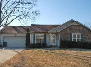 824 Turtle Creek Rd, Clarksville, TN 37043