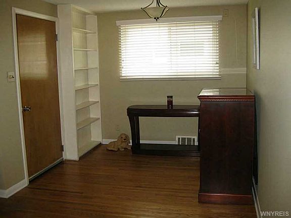 2nd image of 53 N Parker Ave