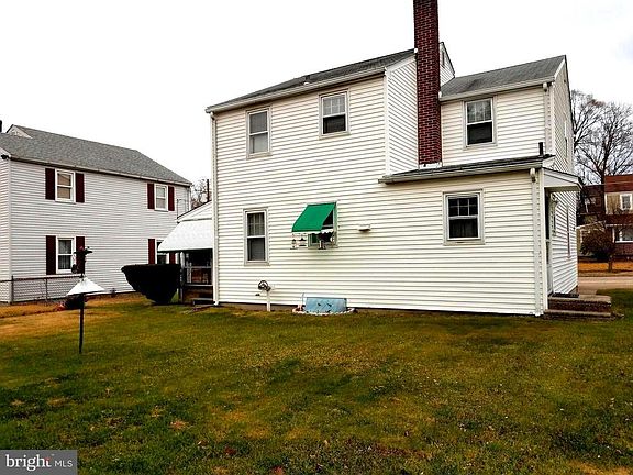 2nd image of 1527 Tinsman Ave