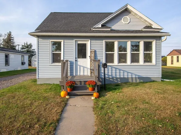 15 W Gates St, Rice Lake, WI 54868