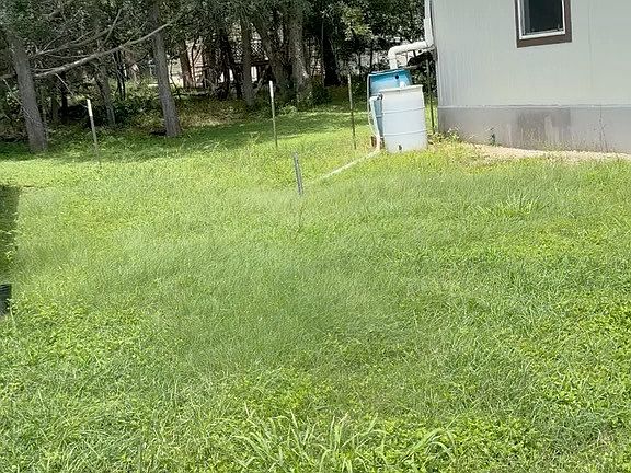 5th image of 200 Texas Oak Dr