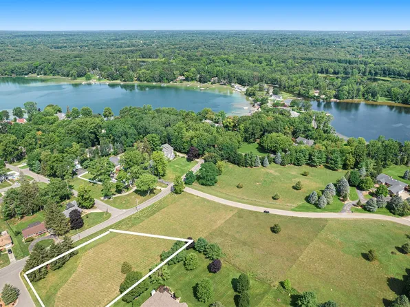 Riverview Dr Unit 17, Jackson, MI 49203