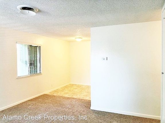 4th image of 407 Alamo Creek Ct #8539326