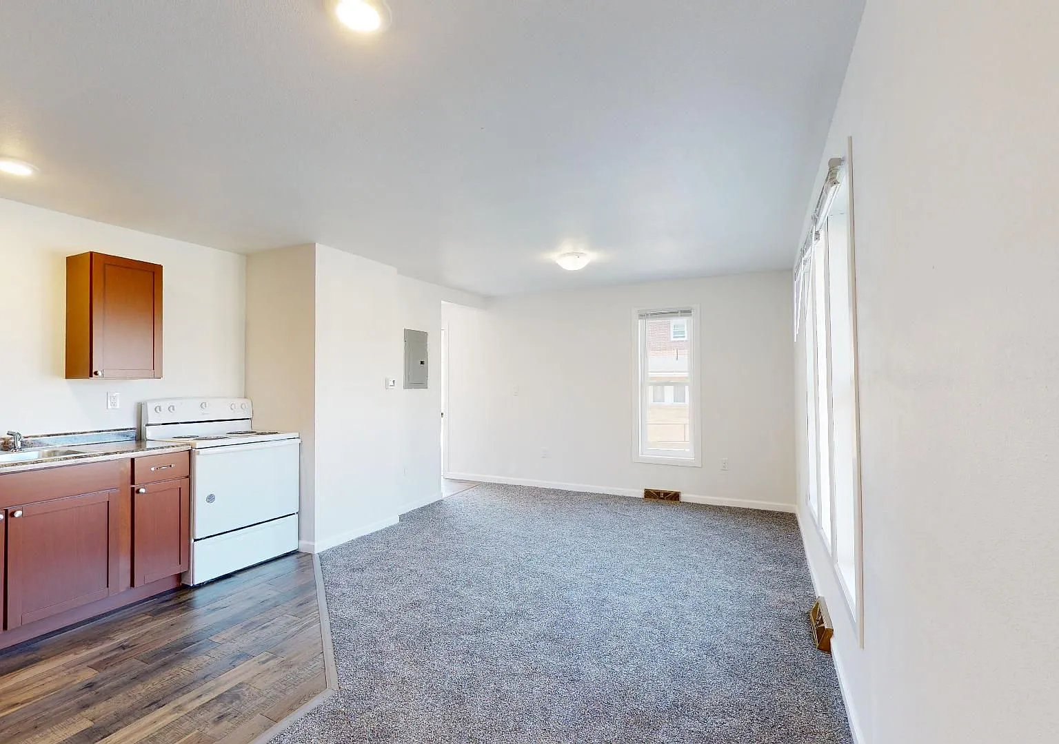 820 6th St, Nevada — Photo 2