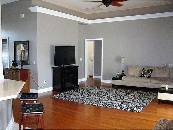3rd image of 257 Ruby Lake Ln
