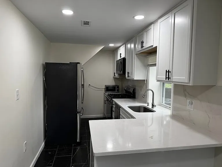 6343 Yeagertown Rd — Photo 1