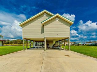 6224 Bayouside Dr, Chauvin, LA 70344