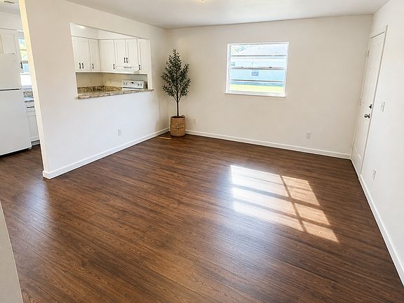 2nd image of 4912 9th St