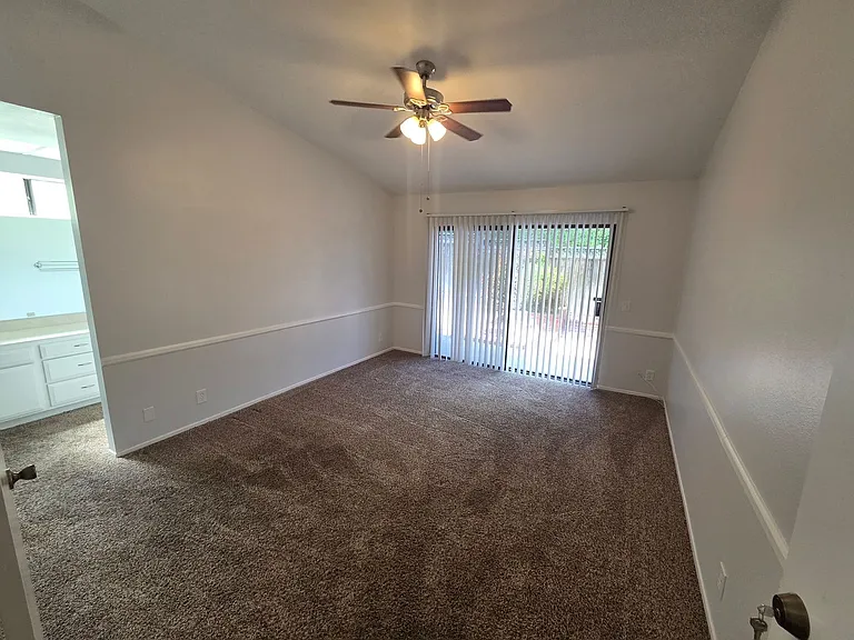 1405 Paseo Manzana — Photo 14