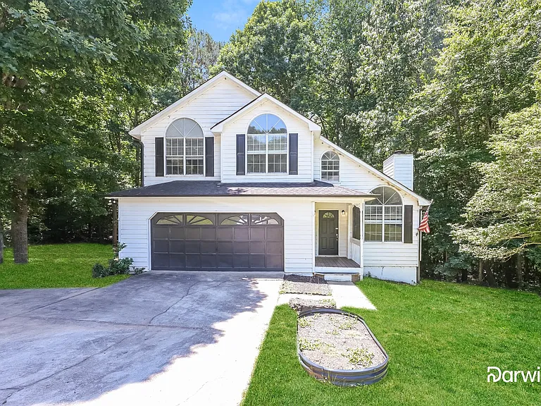 2896 Valley Ct — Photo 1