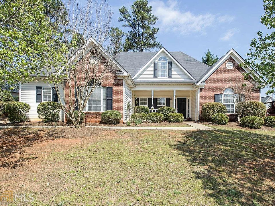 2nd image of 635 Chase Ridge Dr