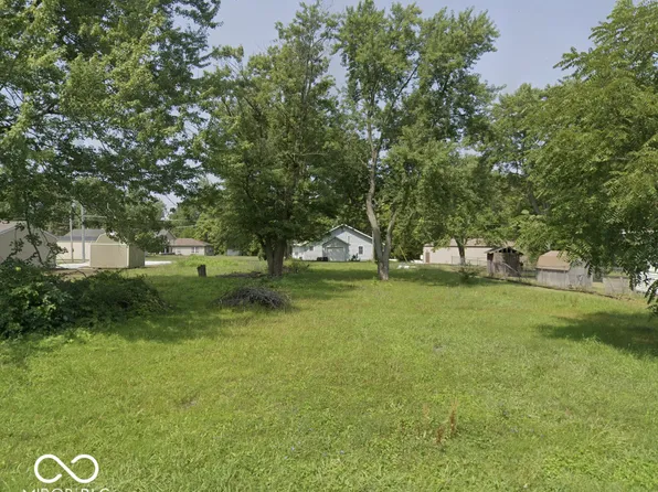 1218 S 24th St, Elwood, IN 46036