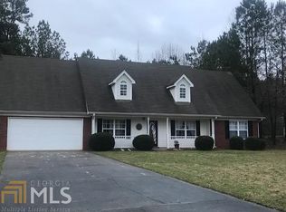 316 Cobb Ct, Hampton, GA 30228