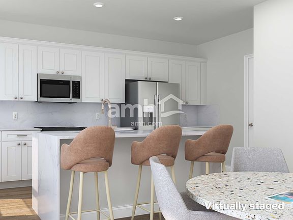 3rd image of 6691 Kettle Ridge Dr