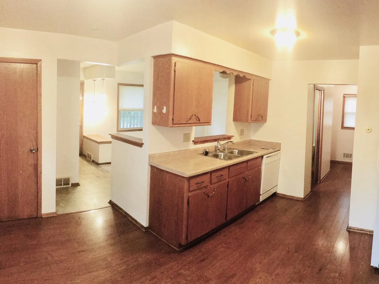 8756 W Lapham St — Photo 2
