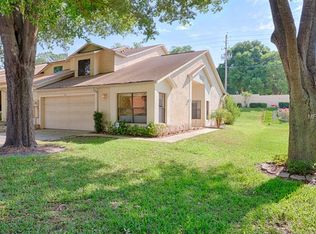 725 Swan Ln, Altamonte Springs, FL 32701