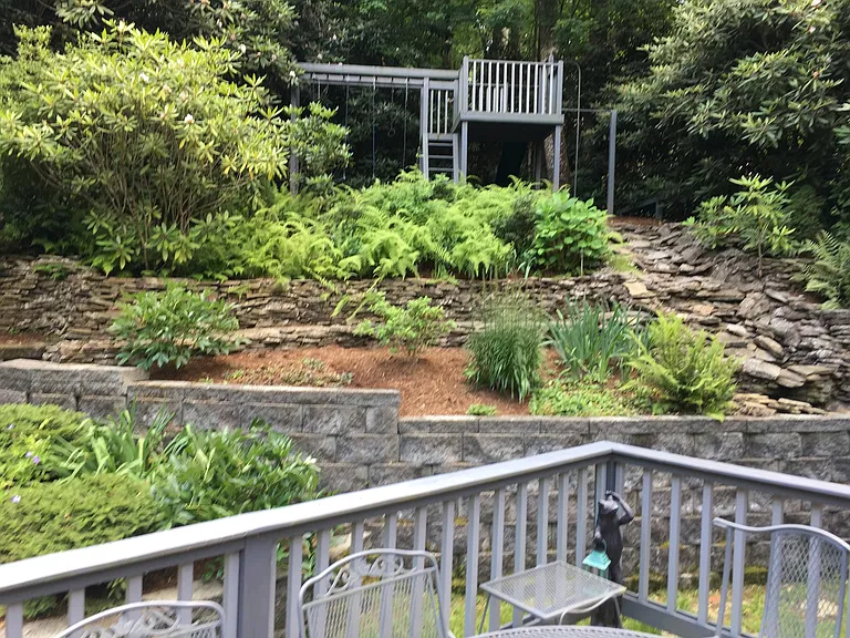 283 Tanglewood Dr — Photo 12