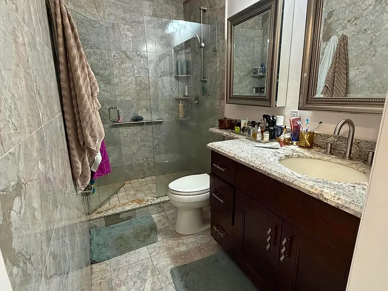 806 NW 41st Ct — Photo 30