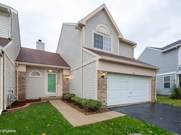 9 Redbud Ct, Lake In The Hills, IL 60156