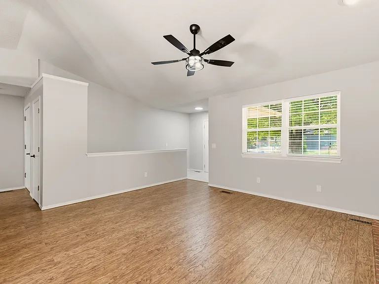 1428 N Rawhide St — Photo 19