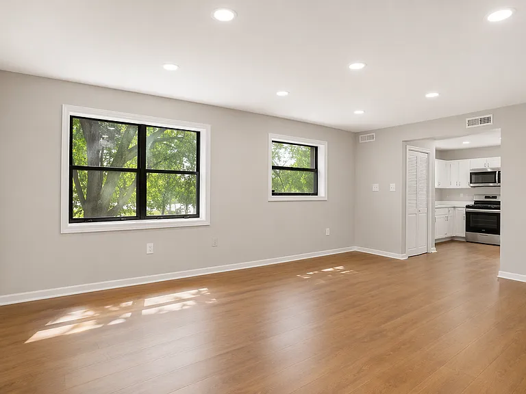 3275 15th Pl SE #101 — Photo 9