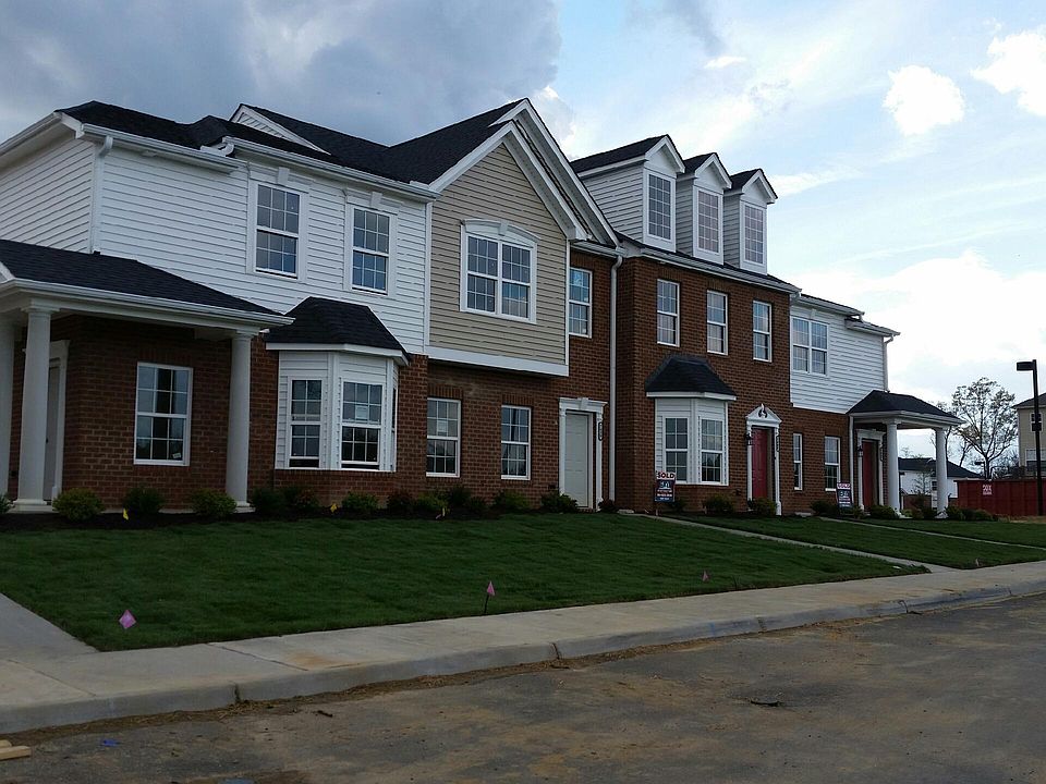 1st image of 7431 Pebble Lake Dr