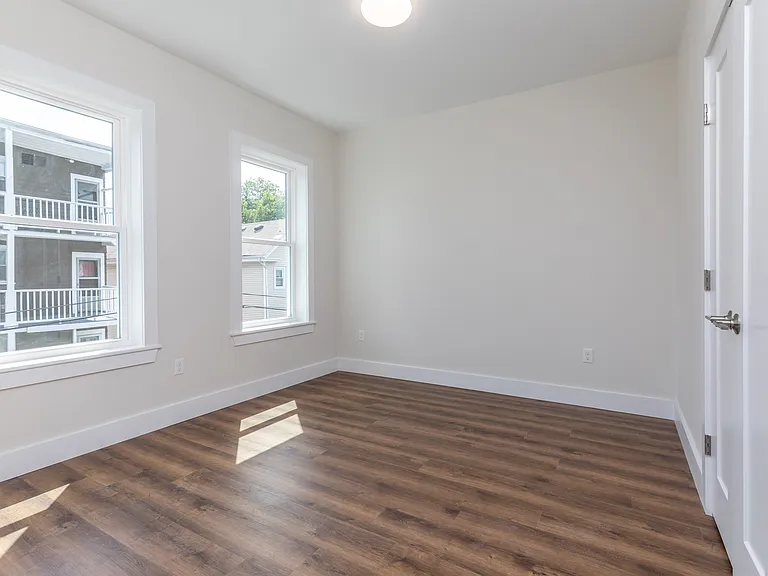 843 Columbia Rd #3 — Photo 9
