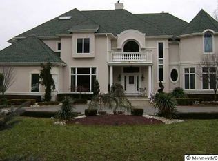 100 Cedar Dr, Colts Neck, NJ 07722