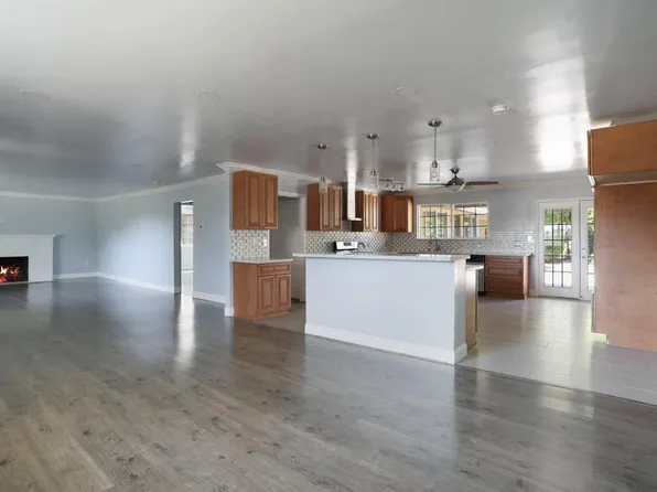 7849 Moreland St, Stockton, CA 95212