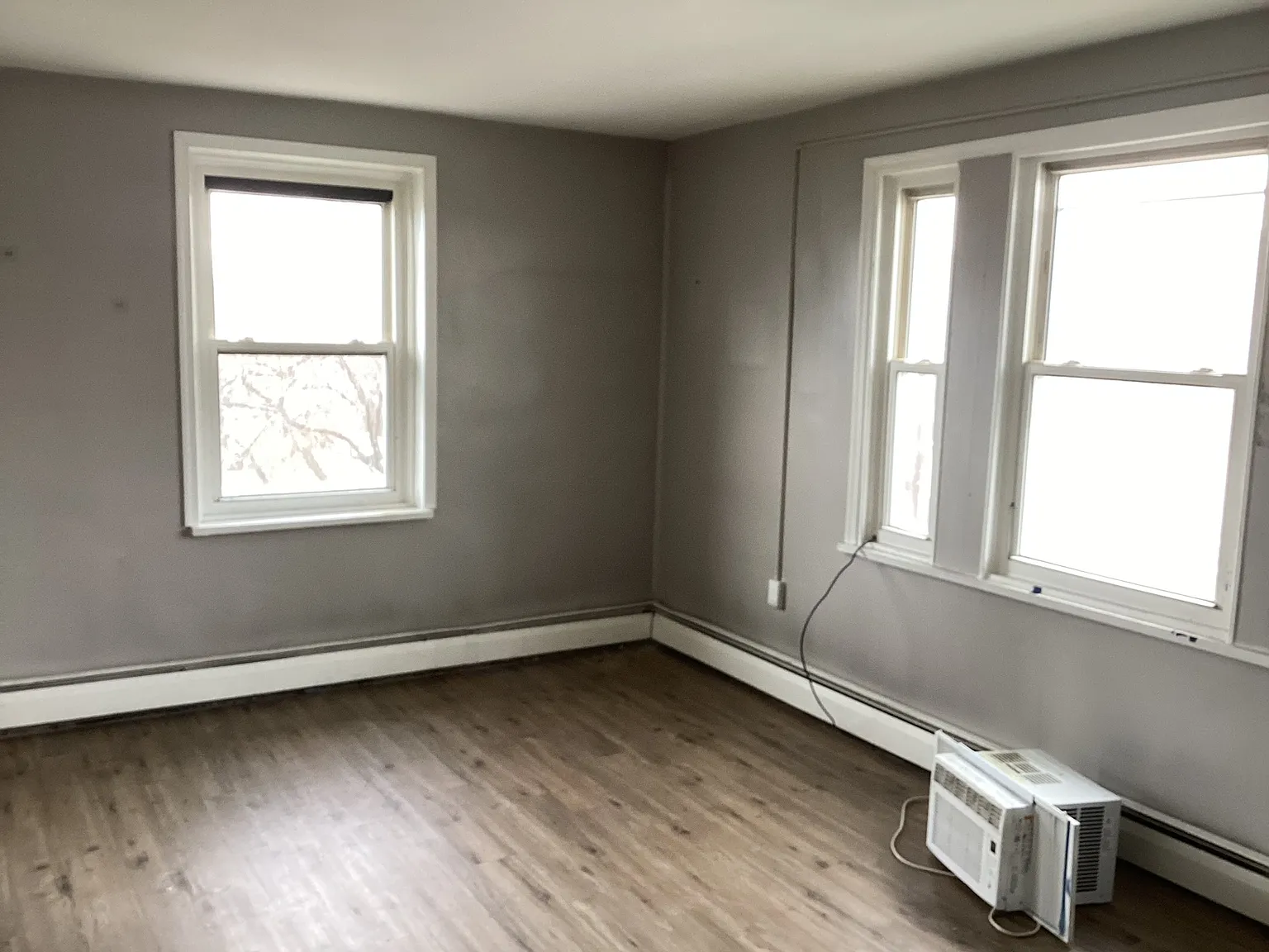 2 bed, $1,400 — Photo 1