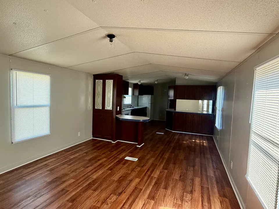 328 E Jackson Blvd #10