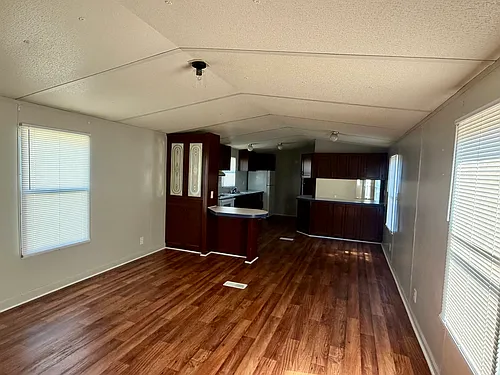 328 E Jackson Blvd Photo 1