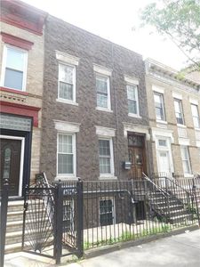 271 Pennsylvania Ave, Brooklyn, NY, 11207