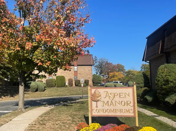 232 Alpine Way #A, Woodbridge, NJ 07095