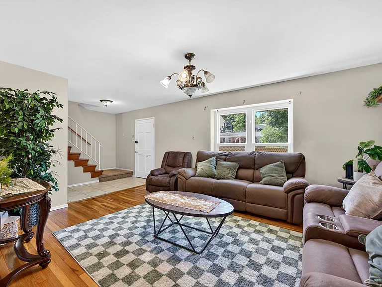1141 Villaview Dr — Photo 10