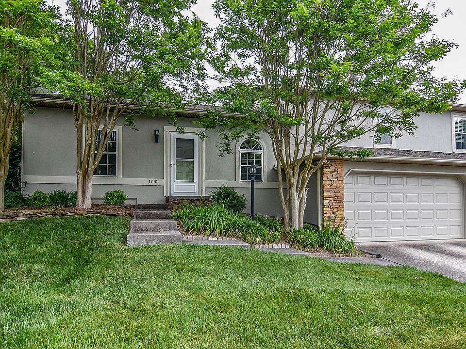 1st image of 1710 Stone Hedge Dr