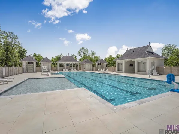 2828 Pointe Marie Dr, Baton Rouge, LA 70820