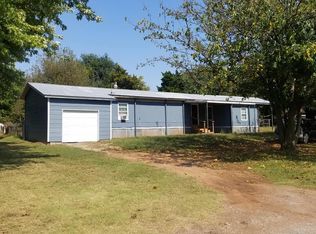 405 E Shields St, Fletcher, OK 73541