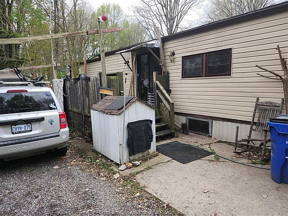 3rd image of 29338 Jane Rd #75