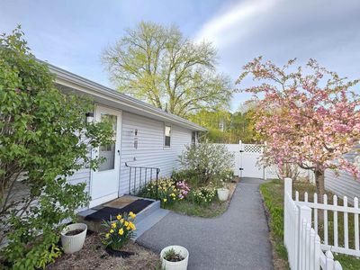 304 Pembroke Street, Suncook, NH, 03275