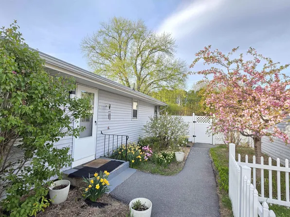 304 Pembroke Street, Pembroke, NH 03275