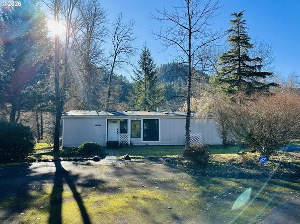 76248 Garden Rd, Oakridge, OR 97463