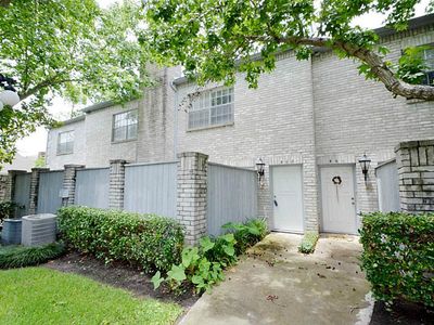 562 Wilcrest Dr #562, Houston, TX, 77042
