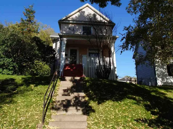 2321 W 7th St, Duluth, MN 55806