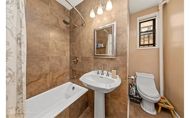 Sold by Douglas Elliman | media 4