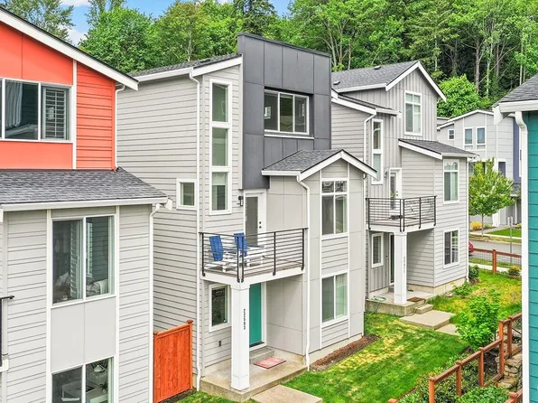 22503 70th Place W, Mountlake Terrace, WA 98043