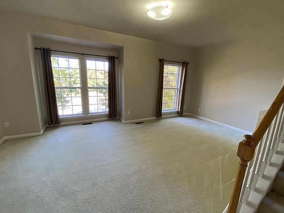 5th image of 714 Huffine Manor Cir